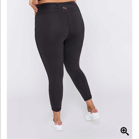 Leggings with side pockets and bottom ruching - Picture 3 of 12